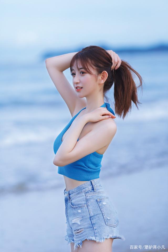 上海南京高端伴游学生兼职伴游谭莉娜