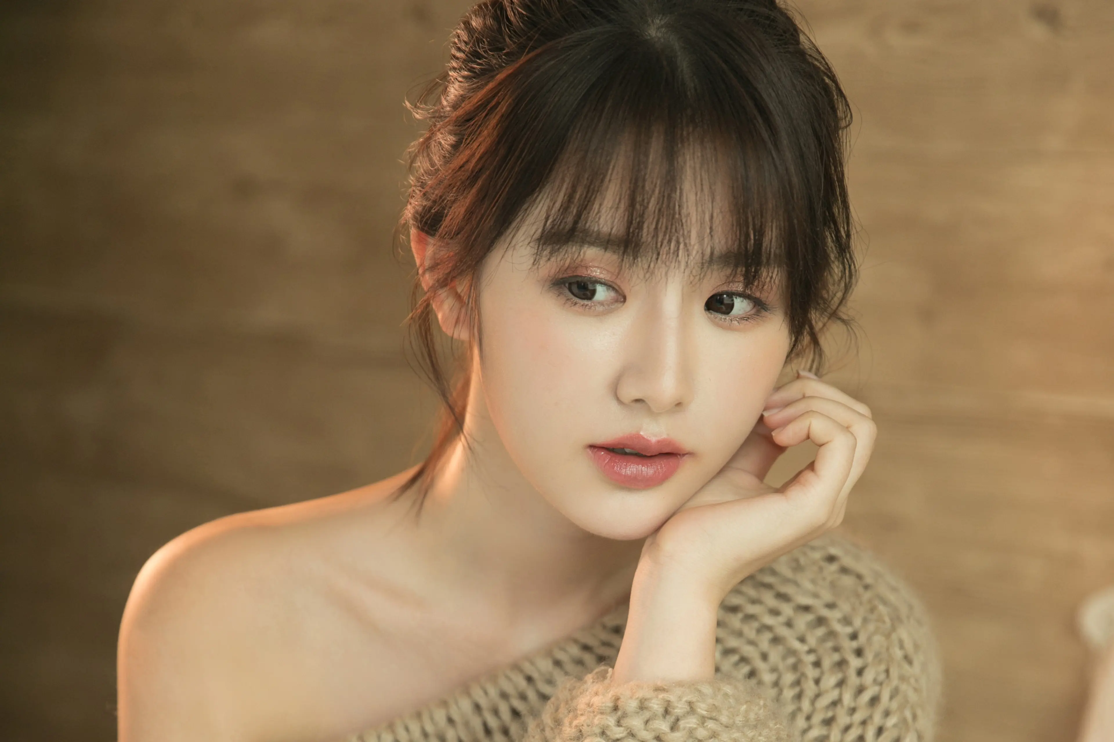 上海西宁私人伴游陈娟儿的联系方式