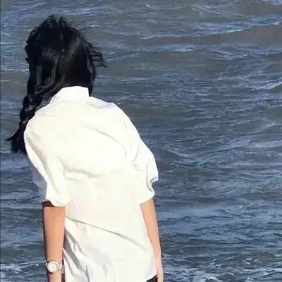 上海伴游女生武映颖的资料